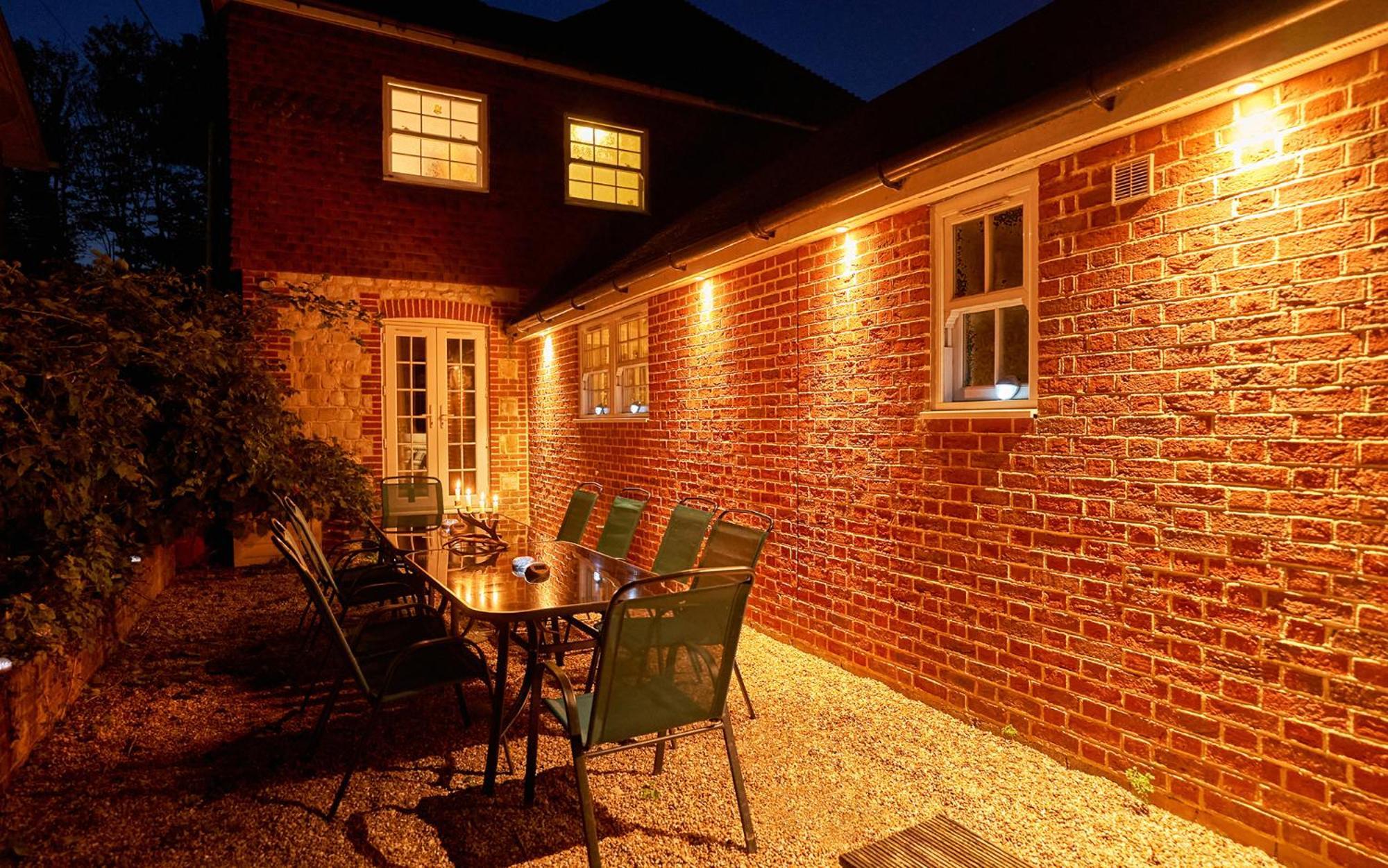 Nature Charm & Fruit Delights, Multi-Generation Celebratory Home -Try, Relax, Repeat - Sellindge Ashford  Extérieur photo