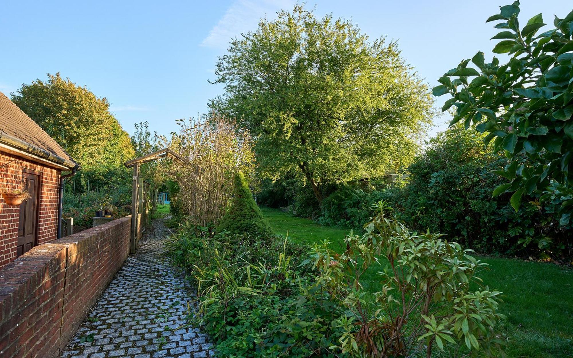 Nature Charm & Fruit Delights, Multi-Generation Celebratory Home -Try, Relax, Repeat - Sellindge Ashford  Extérieur photo